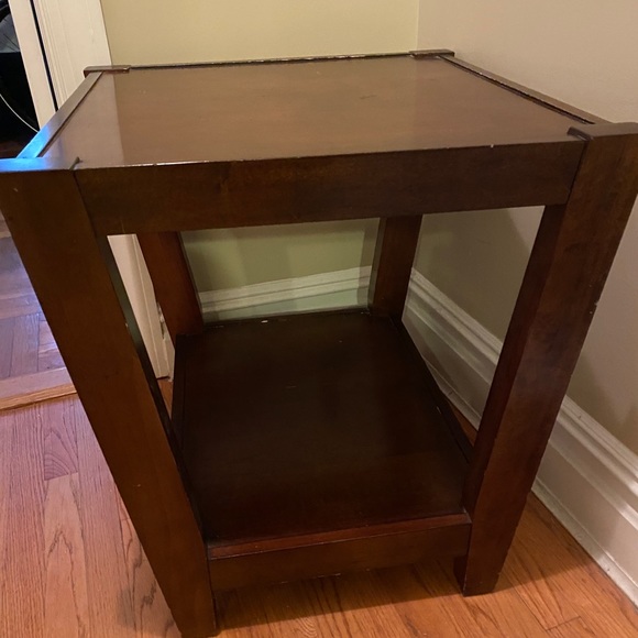 Moving - Picture 3 of 8